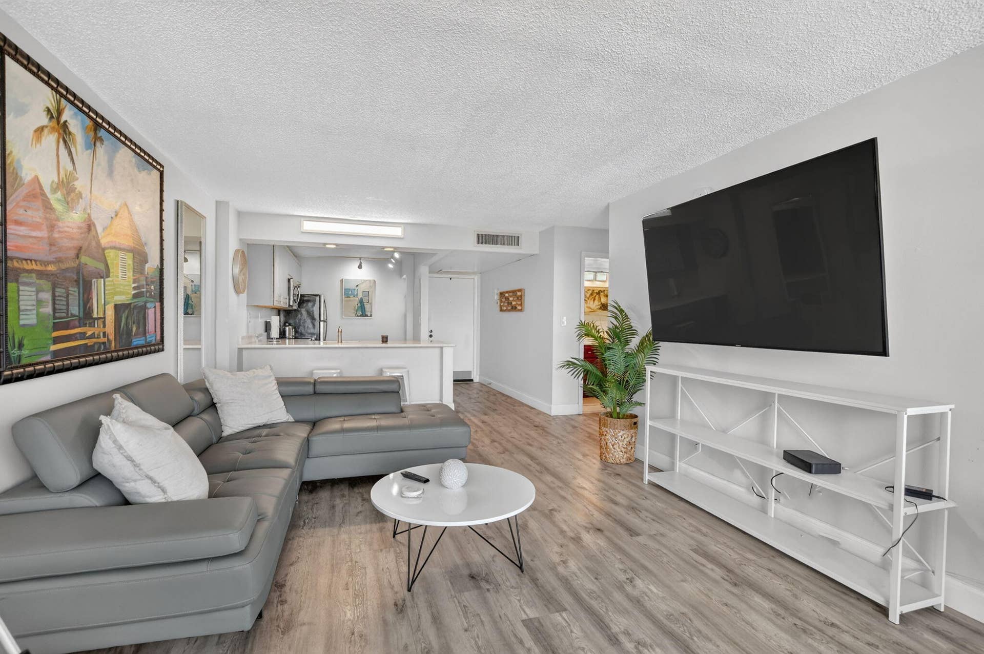 4 Royal Palm Way, #403, Boca Raton, FL 33432 Living Room