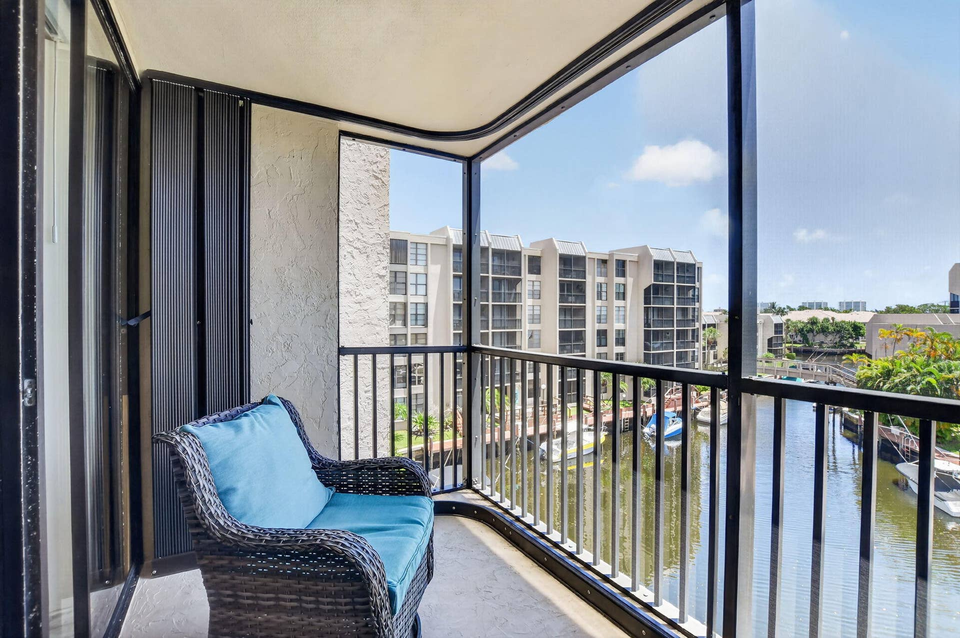 4 Royal Palm Way, #403, Boca Raton, FL 33432 Screened Balcony