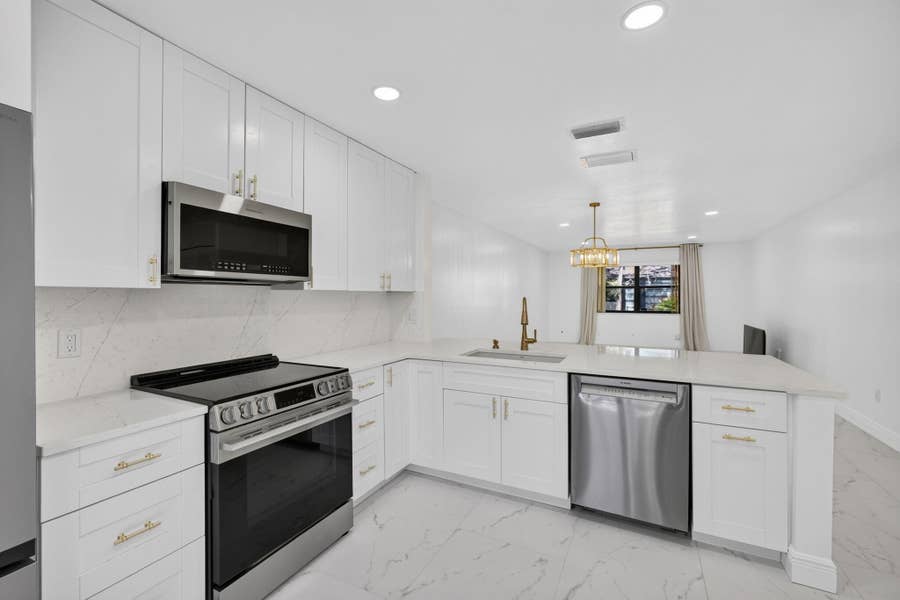 Property photo for 320 Elmira Court, Royal Palm Beach, FL