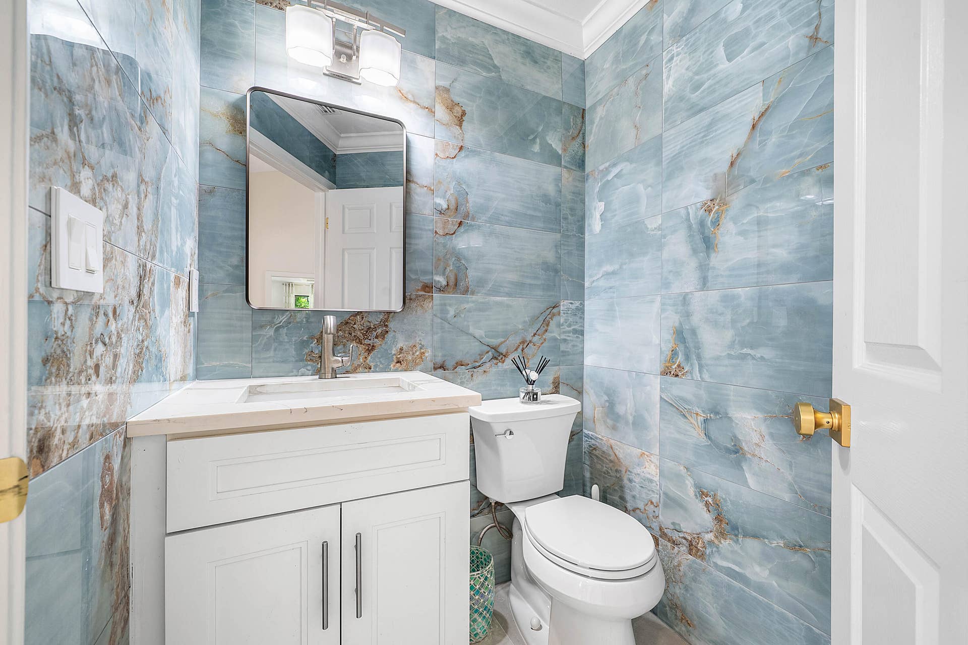 14829 STIRRUP Lane, Wellington, FL 33414 Half bath off kitchen