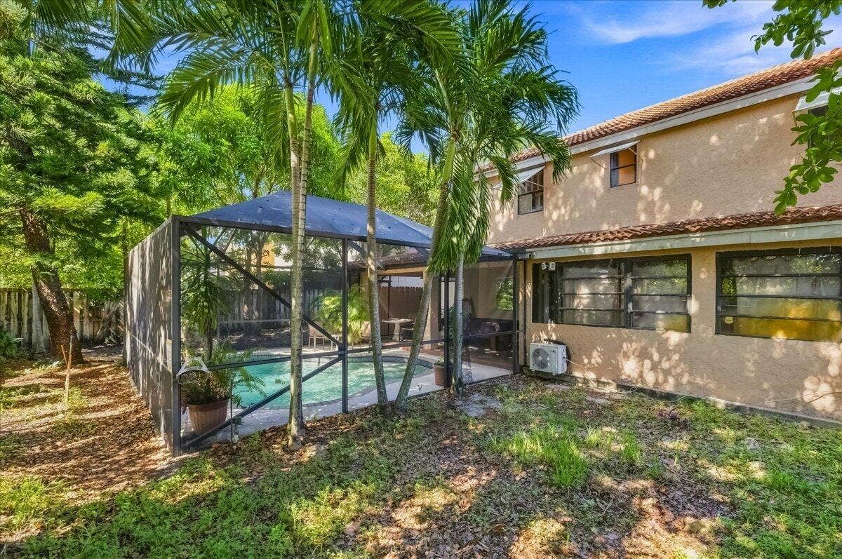 1430 SW 88TH Way, Pembroke Pines, FL 33025 30-8I8A_9048