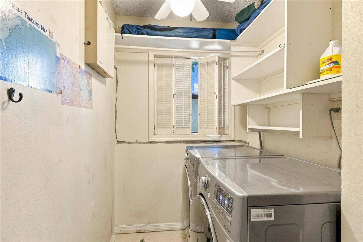 1430 SW 88TH Way, Pembroke Pines, FL 33025 28-8I8A_8973 - Copy