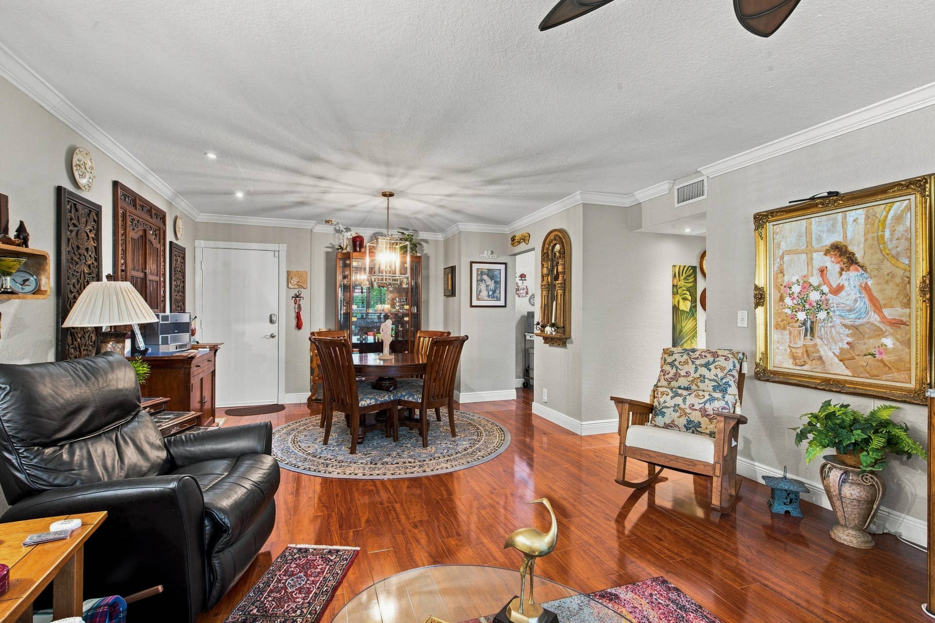 1920 NE 1ST Terrace, #212H, Wilton Manors, FL 33305 DSC_07489