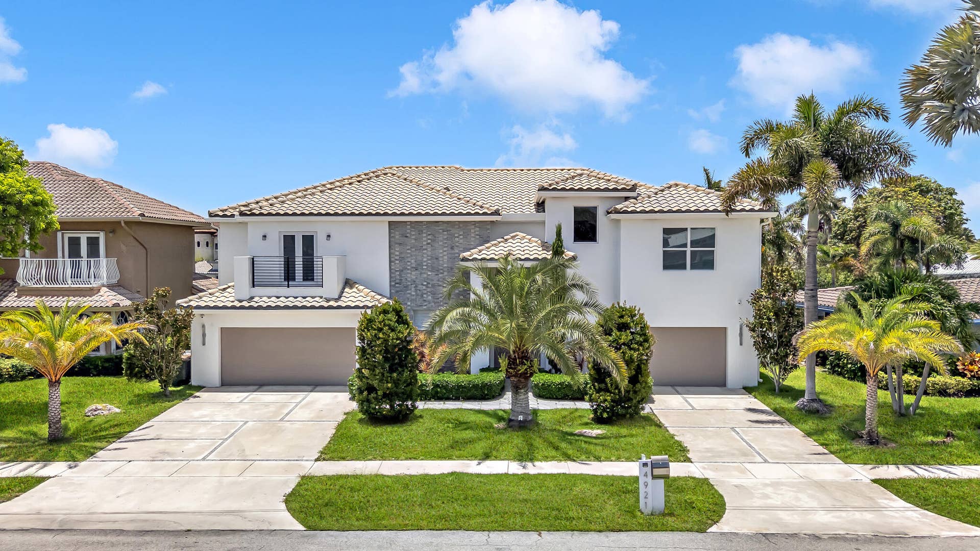 4921 NE 28TH Avenue, Lighthouse Point, FL 33064 drone-1