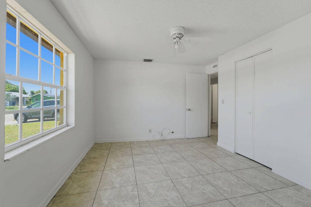 1500 W 13TH Street W, Riviera Beach, FL 33404 1500_West_13th_Street_Riviera_Beach_019