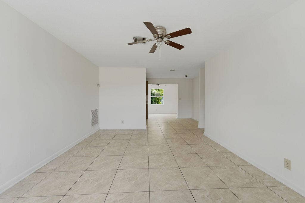 1500 W 13TH Street W, Riviera Beach, FL 33404 1500_West_13th_Street_Riviera_Beach_002