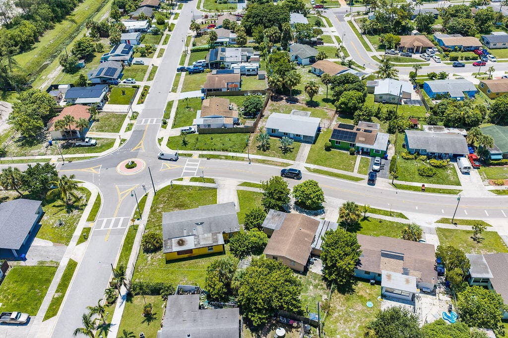 1500 W 13TH Street W, Riviera Beach, FL 33404 1500W13thStreetRivieraBeacho-19