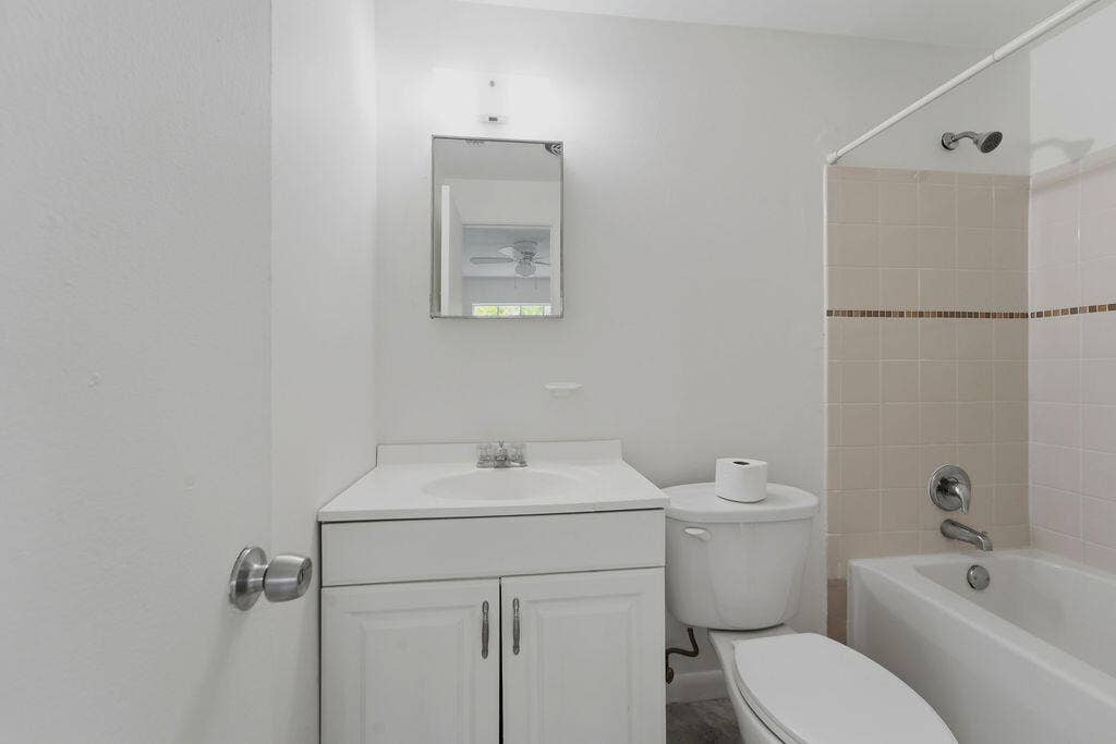 1500 W 13TH Street W, Riviera Beach, FL 33404 1500_West_13th_Street_Riviera_Beach_016