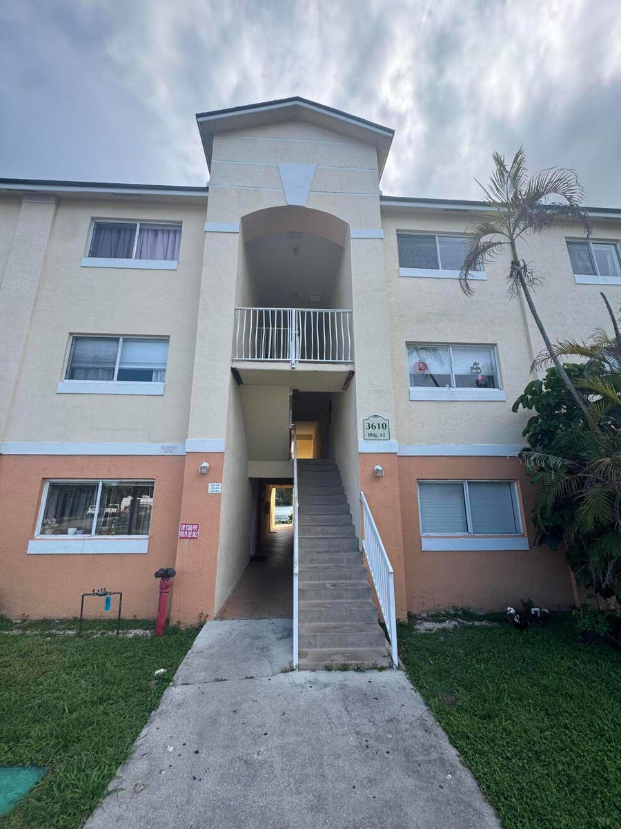Property photo for 3610 N 56TH Avenue, #226, Hollywood, FL