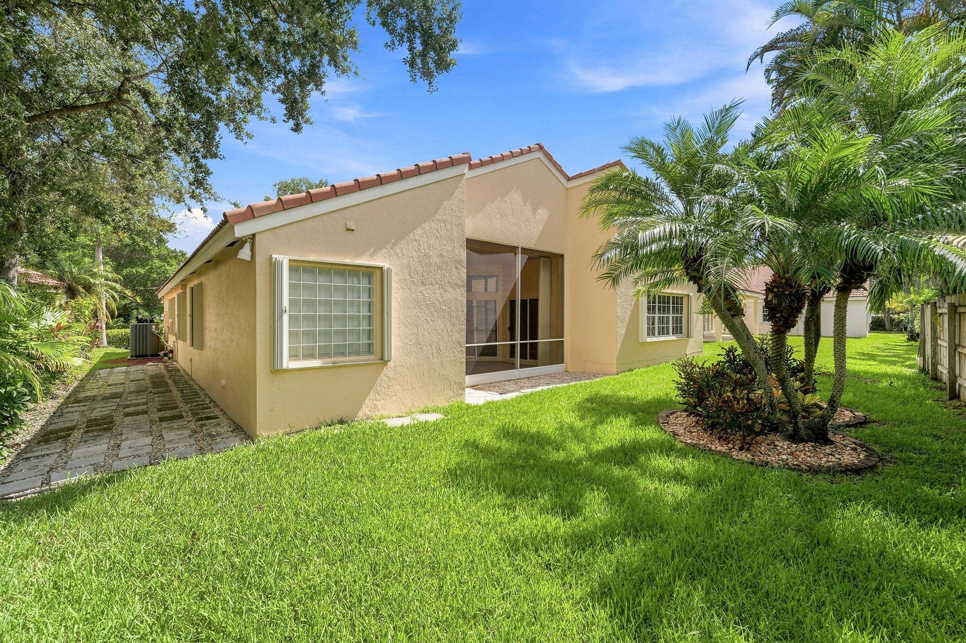 143 Cameron Court, Weston, FL 33326 28_dsc08330