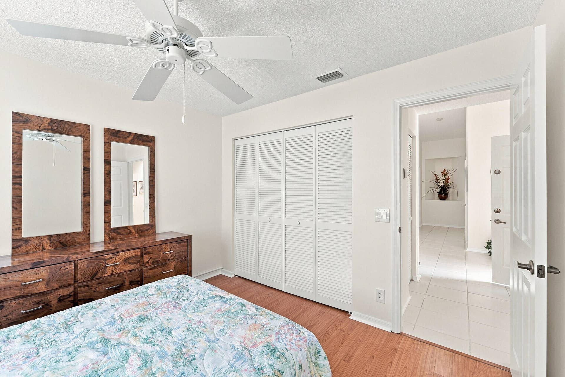 143 Cameron Court, Weston, FL 33326 18_dsc08399