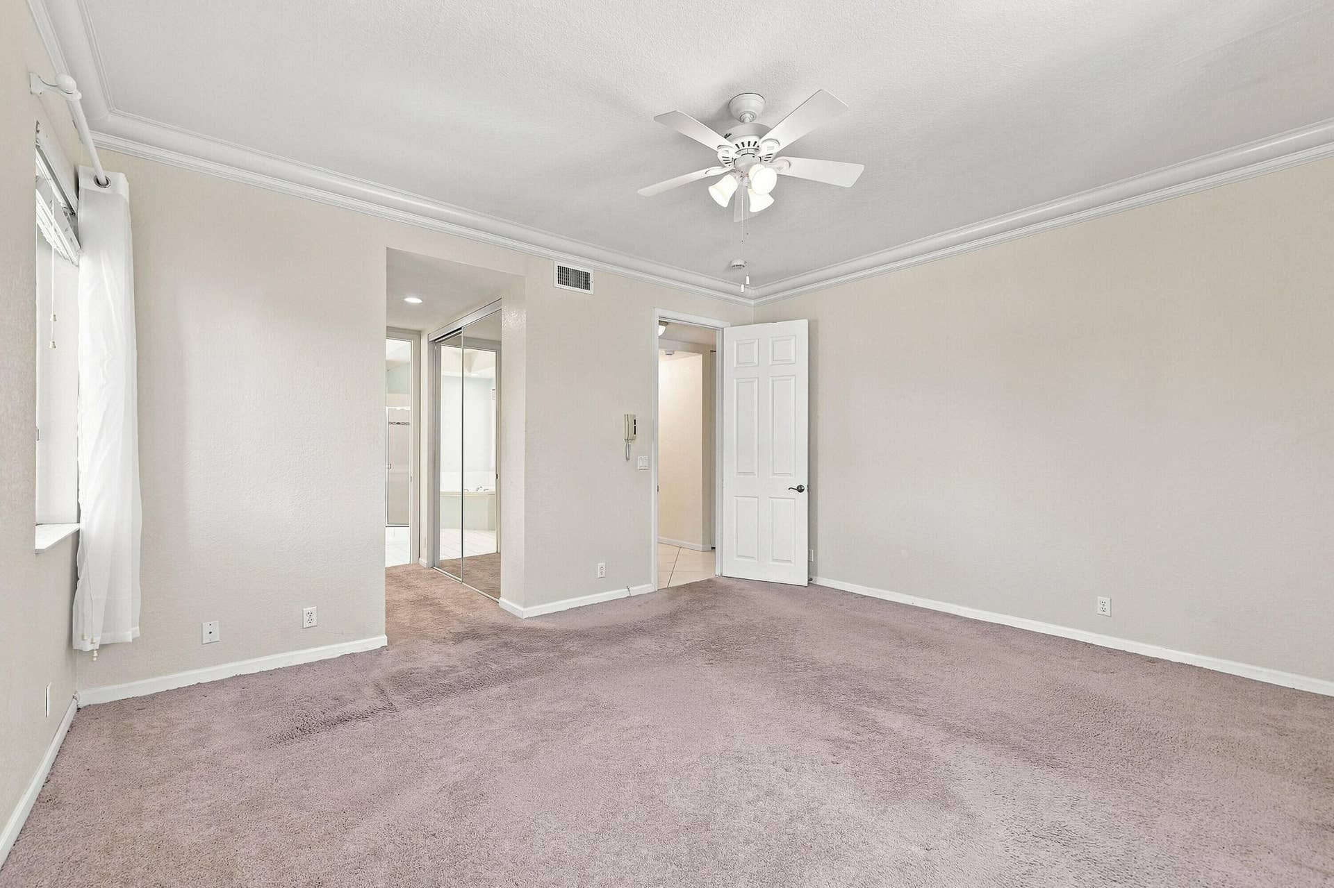 4619 Poinciana Street, #7A, Lauderdale By The Sea, FL 33308 Primary Bedroom