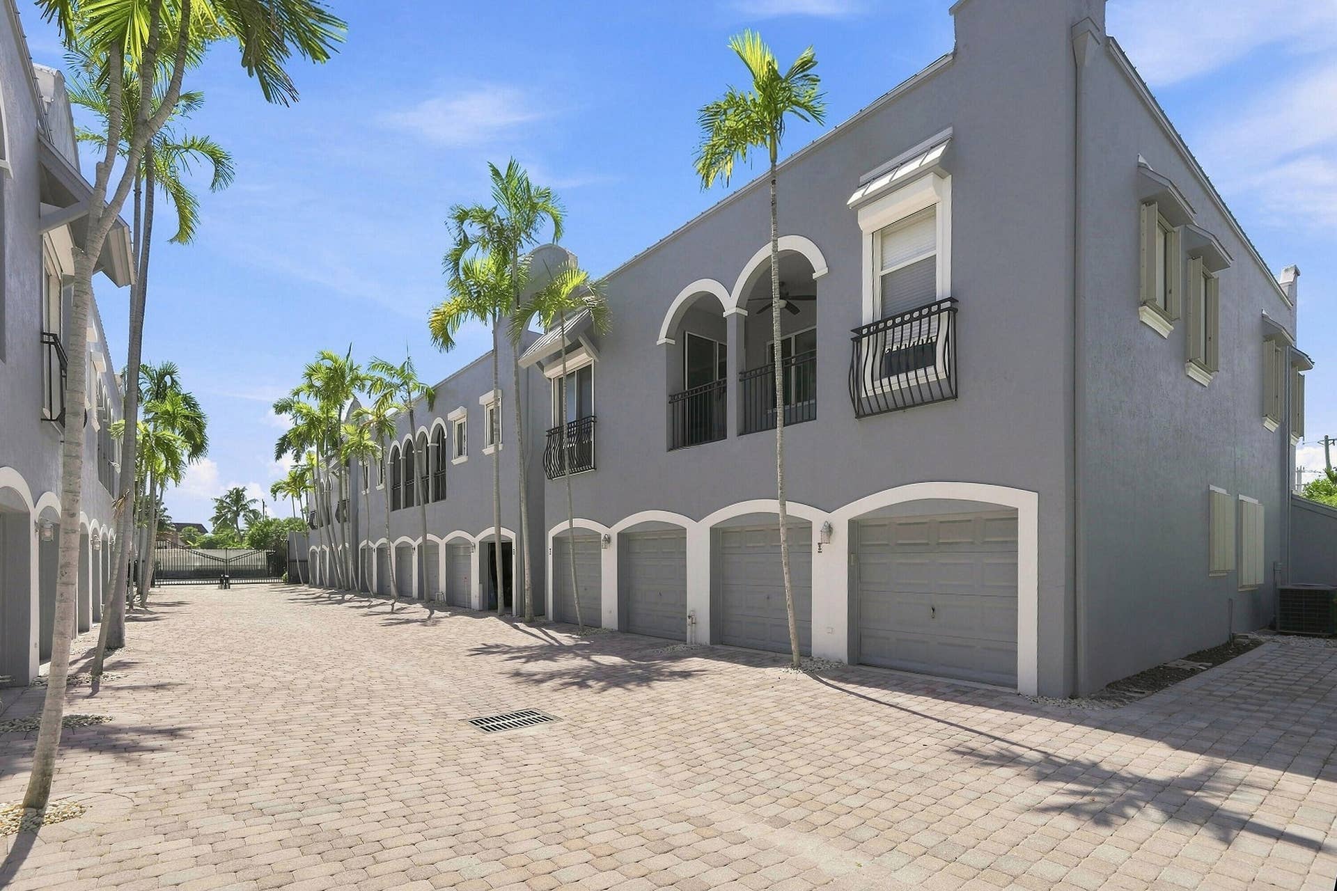 4619 Poinciana Street, #7A, Lauderdale By The Sea, FL 33308 Front