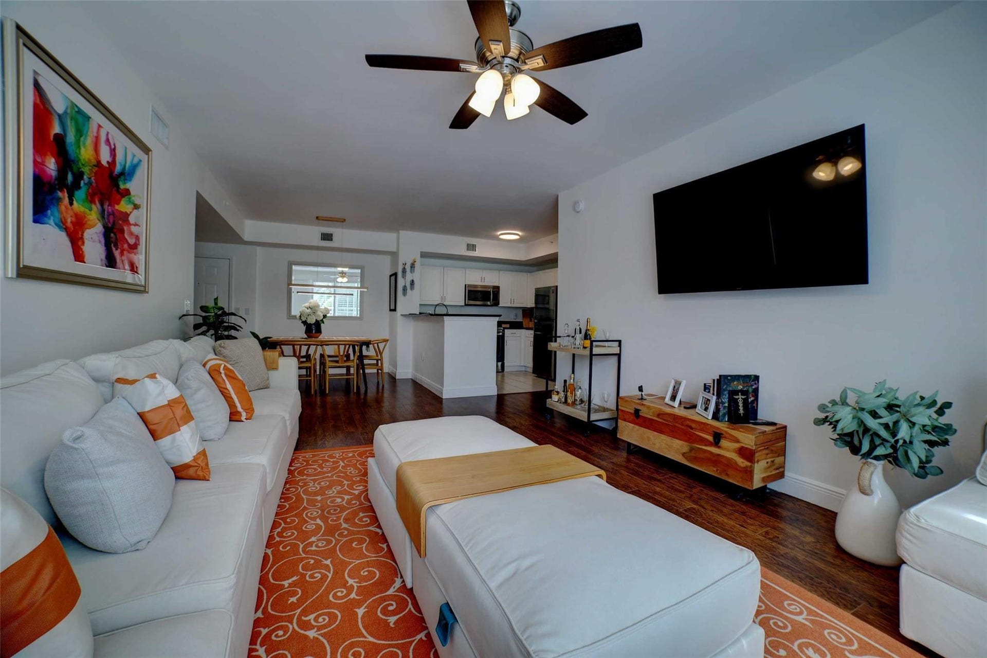 720 S Sapodilla Avenue, #413, West Palm Beach, West Palm Beach, FL 33401 Photo 4