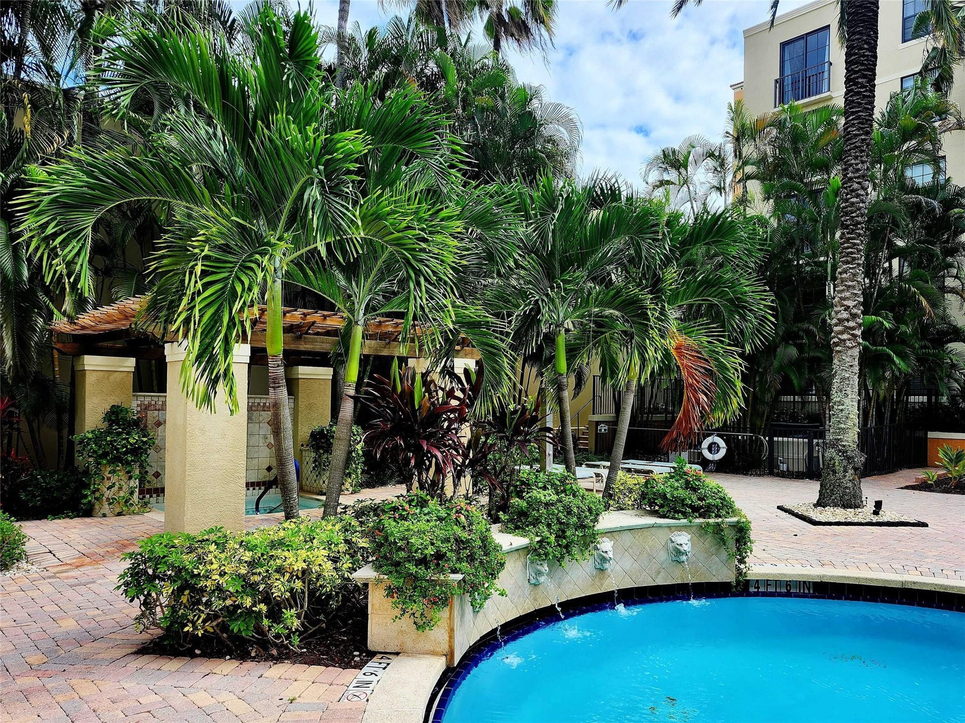720 S Sapodilla Avenue, #413, West Palm Beach, West Palm Beach, FL 33401 Photo 11