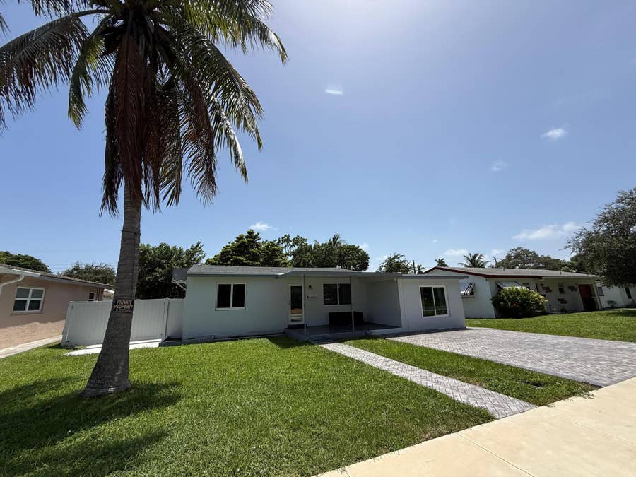Property photo for 637 SW 2ND Street, Hallandale Beach, FL
