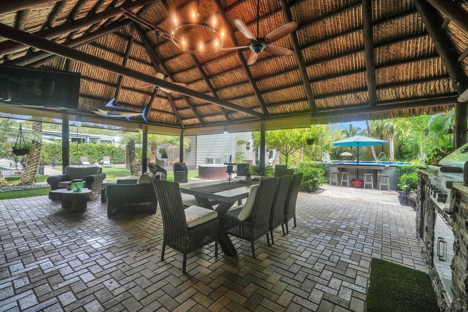 13432 153RD Road N, Jupiter, FL 33478 tiki hut with summer kitchen
