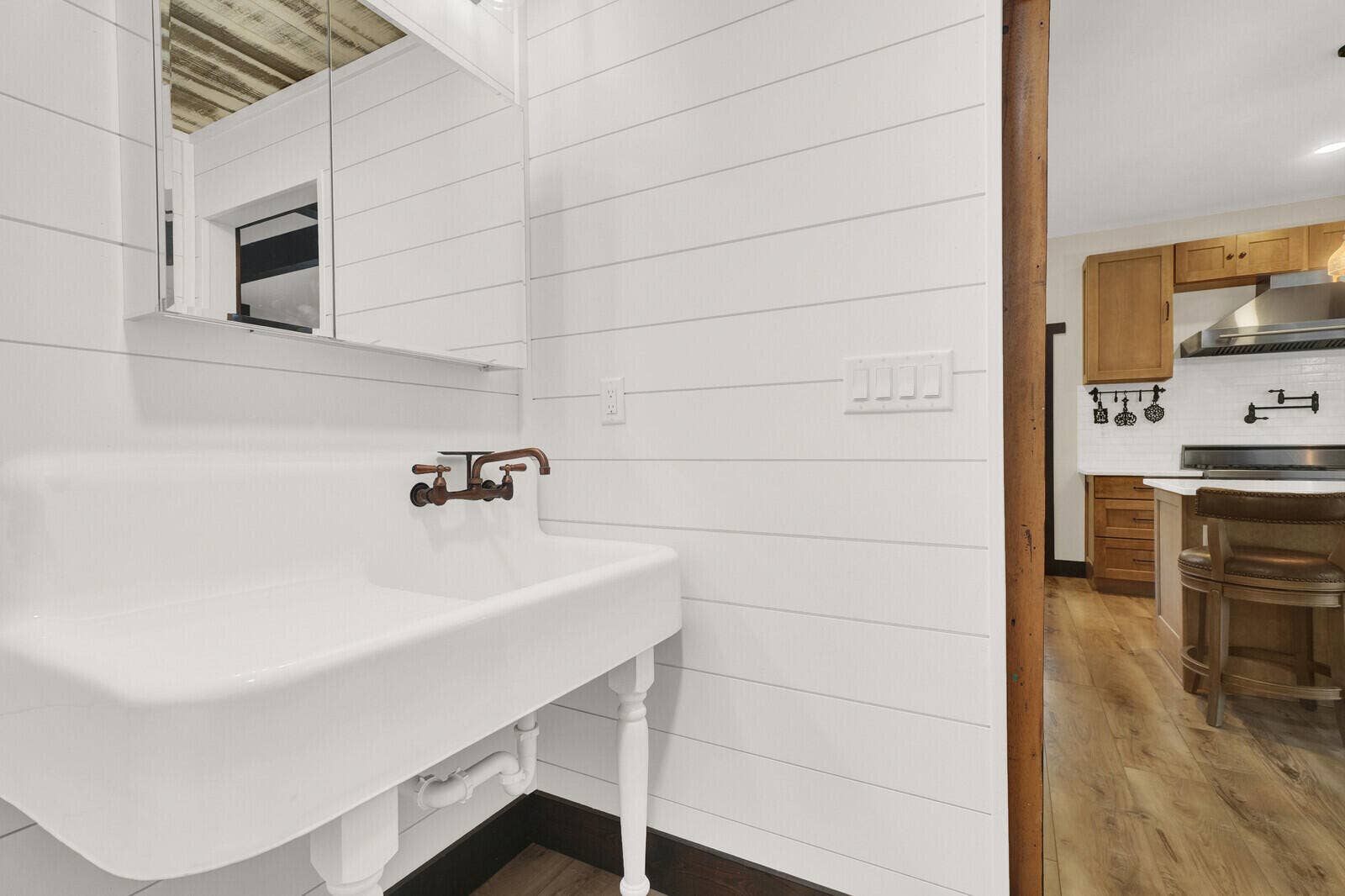 13432 153RD Road N, Jupiter, FL 33478 guest bathroom