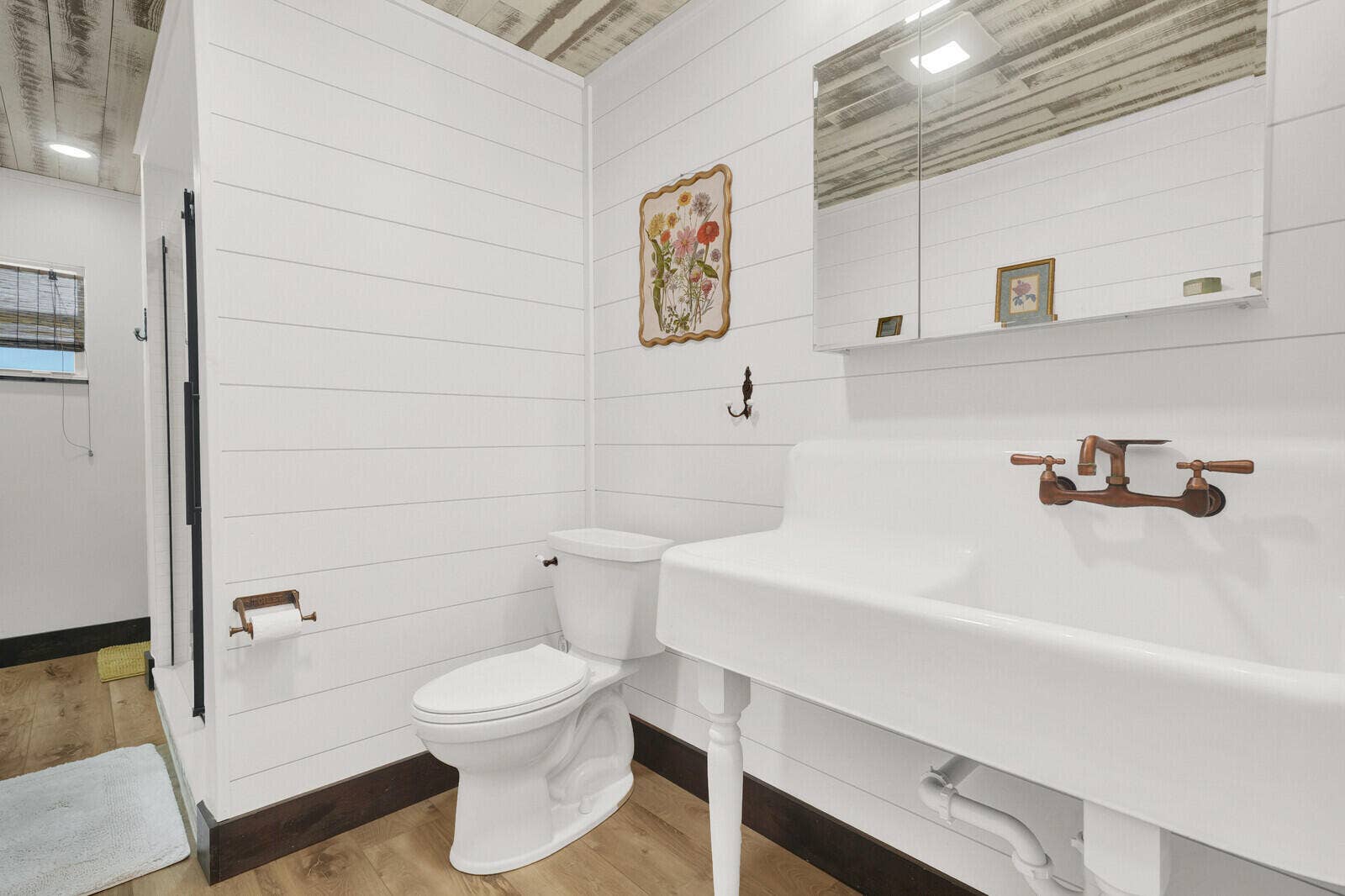 13432 153RD Road N, Jupiter, FL 33478 guest bathroom