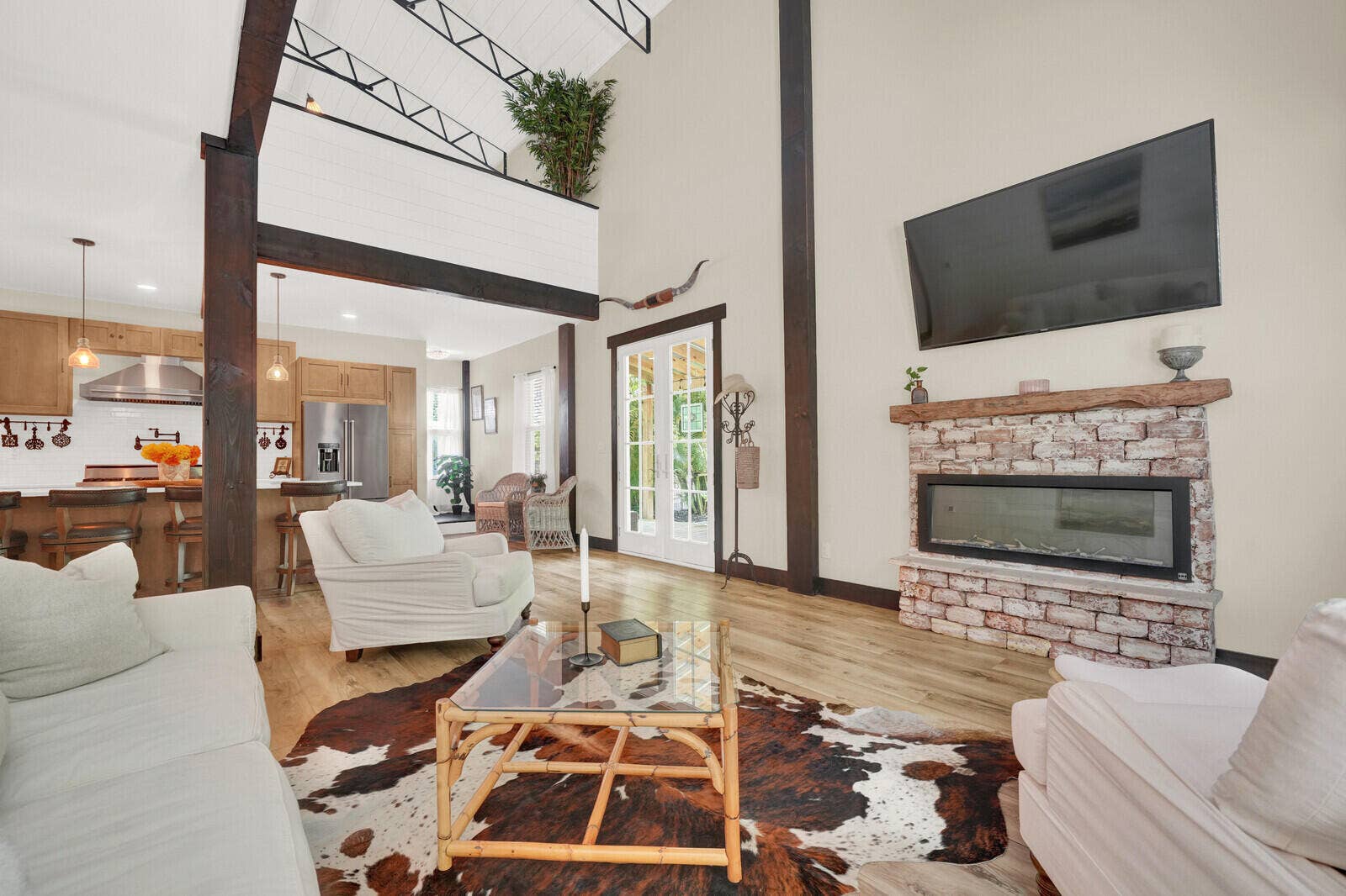 13432 153RD Road N, Jupiter, FL 33478 Living room