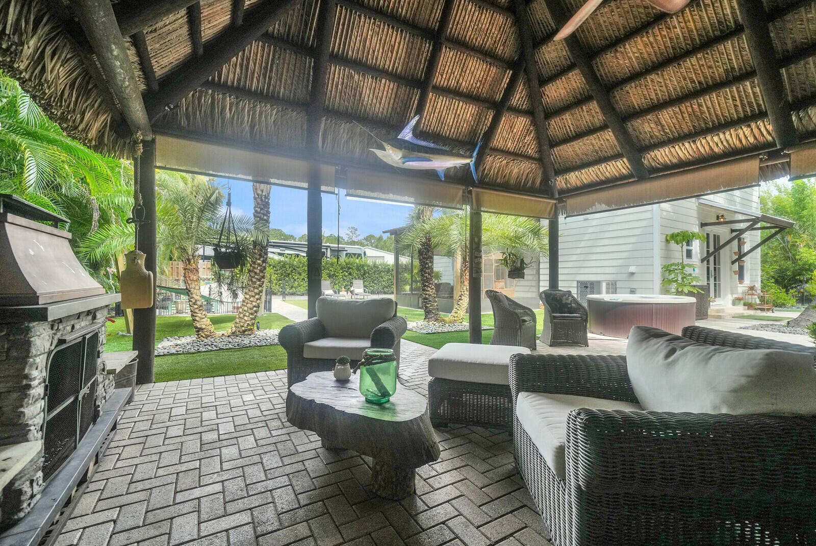 13432 153RD Road N, Jupiter, FL 33478 tiki hut with summer kitchen