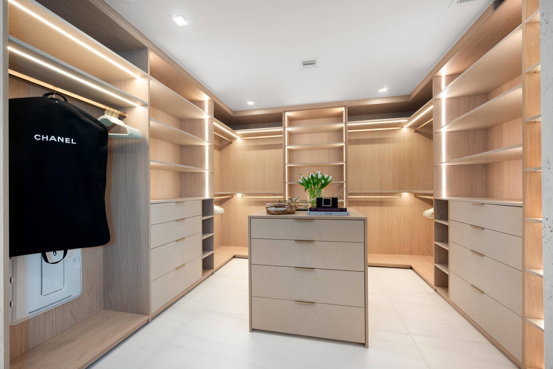 900 N Ocean Boulevard, #MPH02, Pompano Beach, FL 33062 Primary Closet