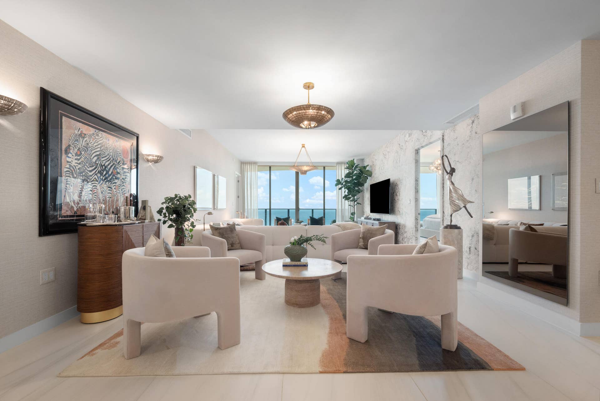 900 N Ocean Boulevard, #MPH02, Pompano Beach, FL 33062 Sitting Area