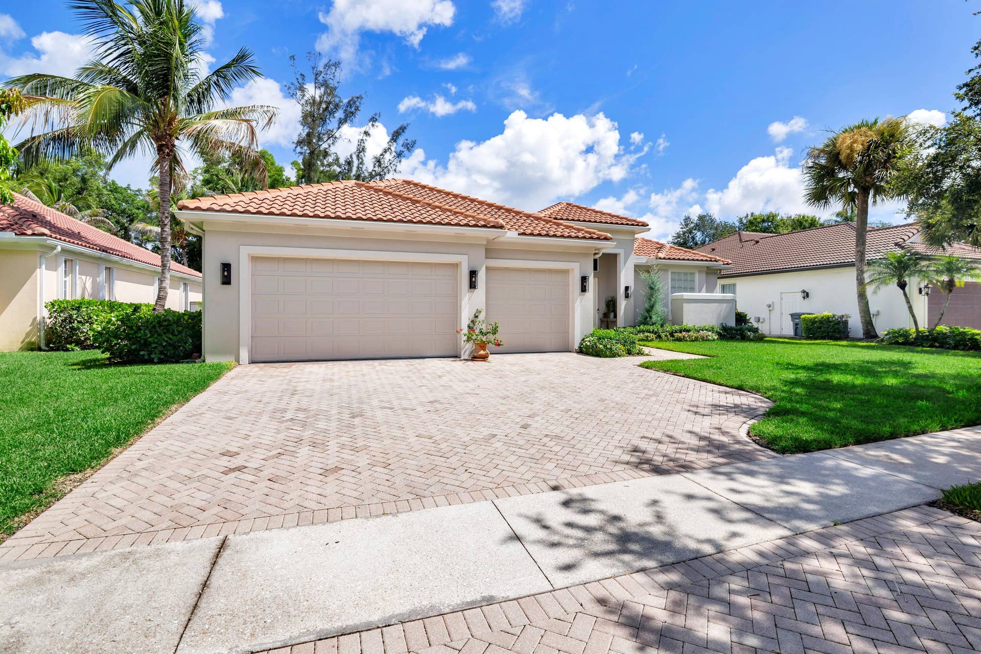 1754 Flagler Manor Circle, West Palm Beach, FL 33411 high-1-2