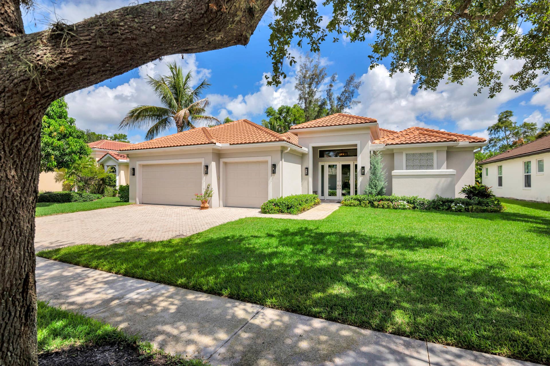 1754 Flagler Manor Circle, West Palm Beach, FL 33411 high-5