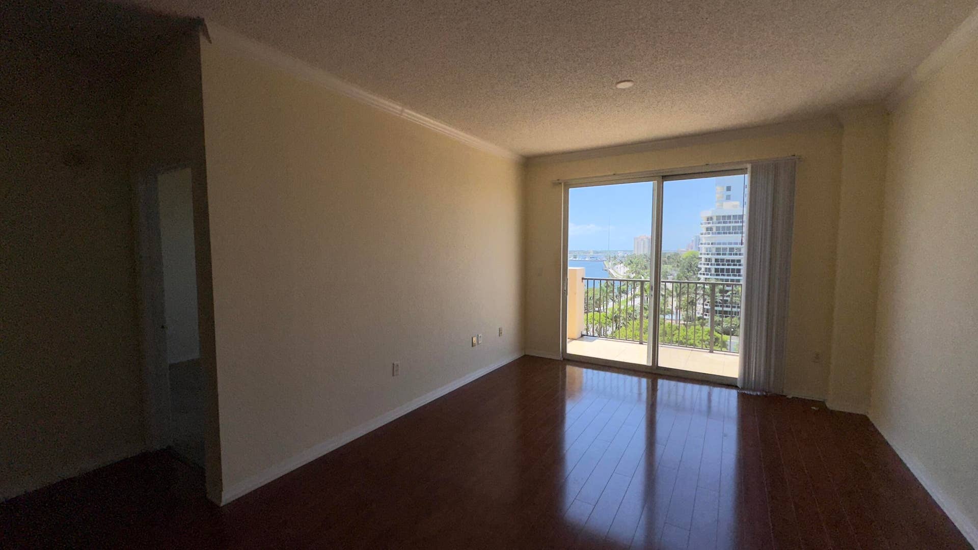 1801 N Flagler Drive, #910, West Palm Beach, West Palm Beach, FL 33407 IMG_0560