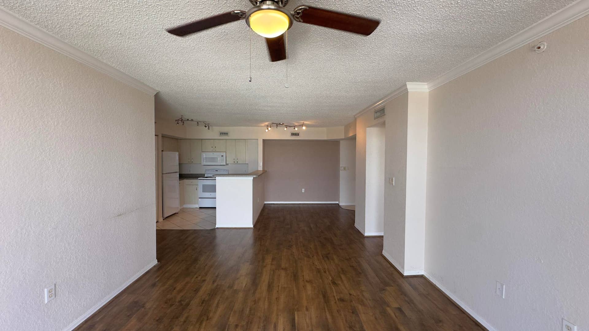 1801 N FLAGLER Drive, #630, West Palm Beach, West Palm Beach, FL 33407 IMG_2204