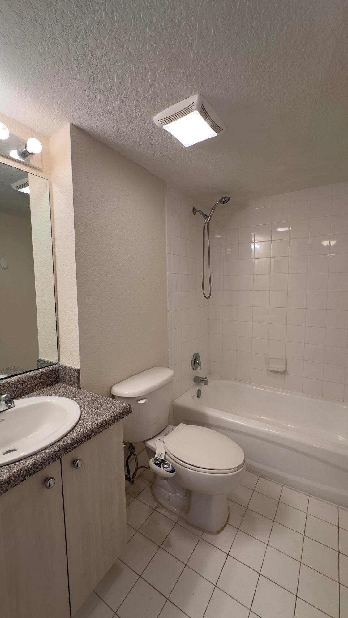 1801 N FLAGLER Drive, #630, West Palm Beach, West Palm Beach, FL 33407 IMG_2213