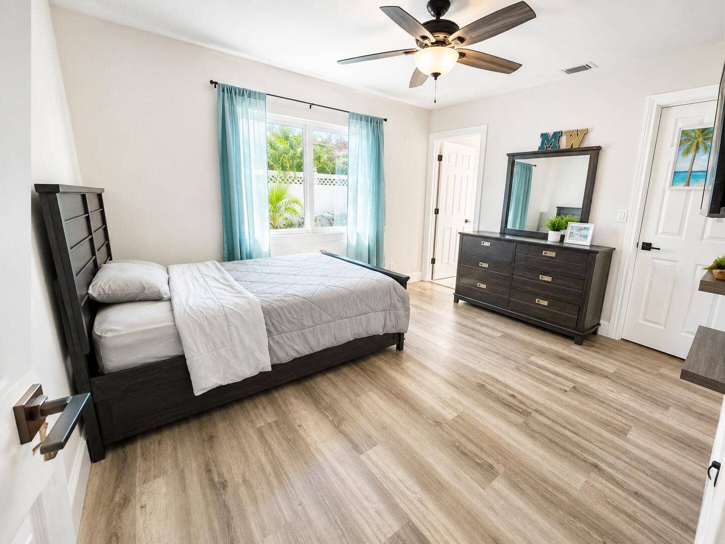 6373 NW 55th Manor, Coral Springs, FL 33067 Bedroom 2