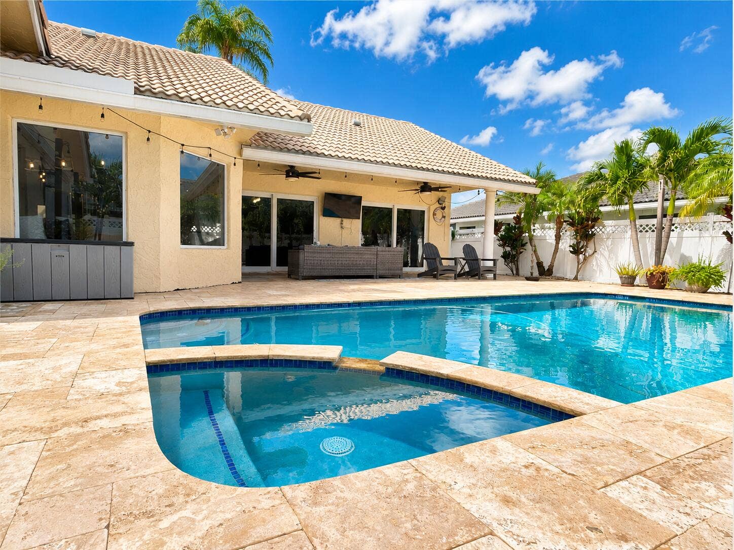 6373 NW 55th Manor, Coral Springs, FL 33067 Pool