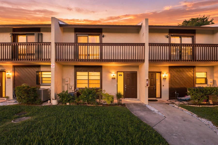 Property photo for 621 NW 47th Street, Deerfield Beach, FL