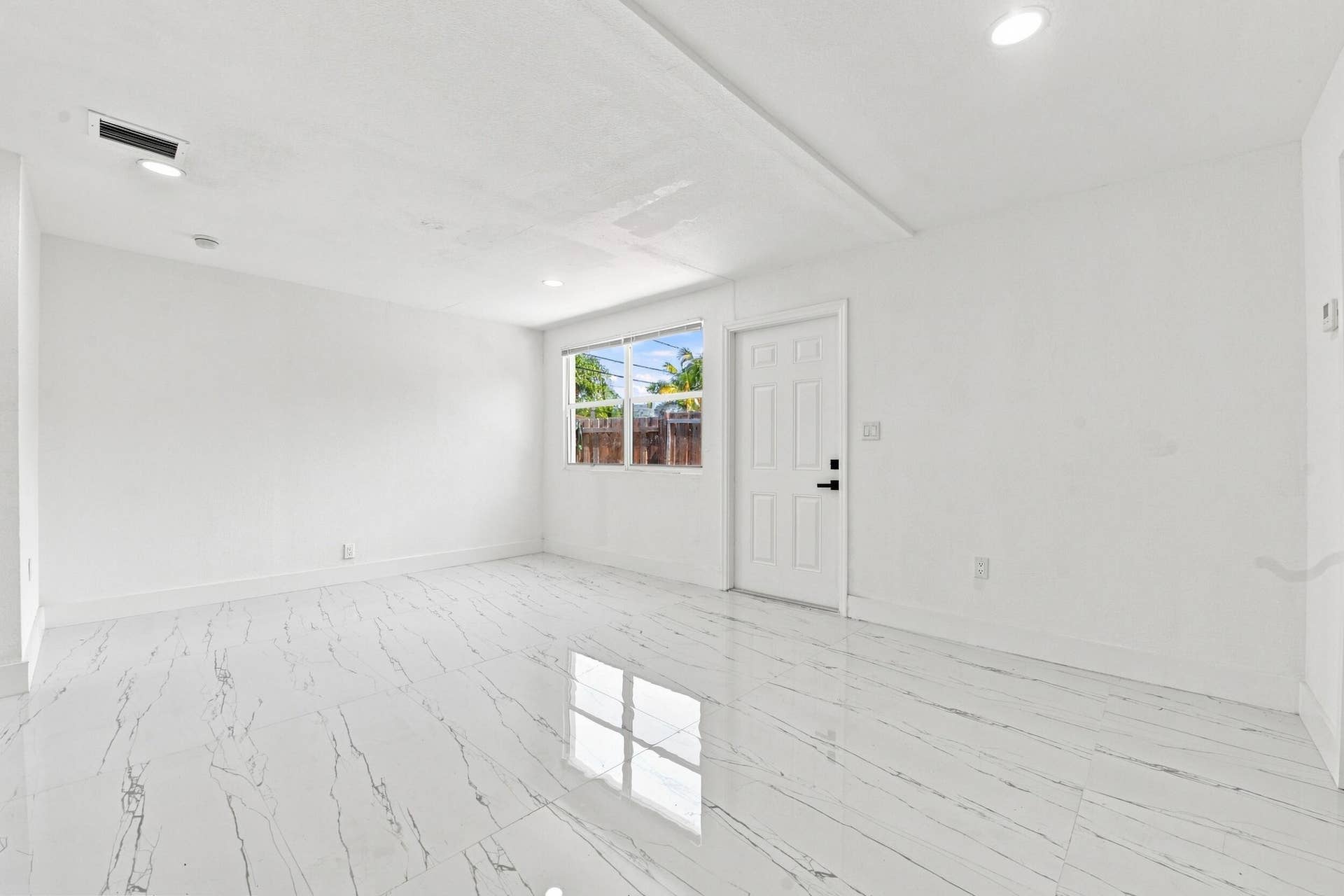 2801 NE 8TH Terrace, Pompano Beach, FL 33064 7__dsc8237