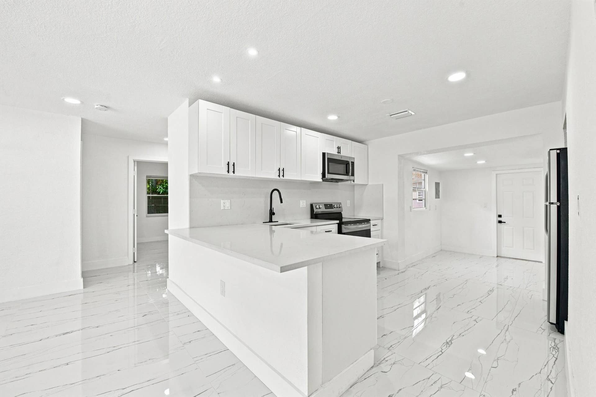 2801 NE 8TH Terrace, Pompano Beach, FL 33064 14__dsc8262