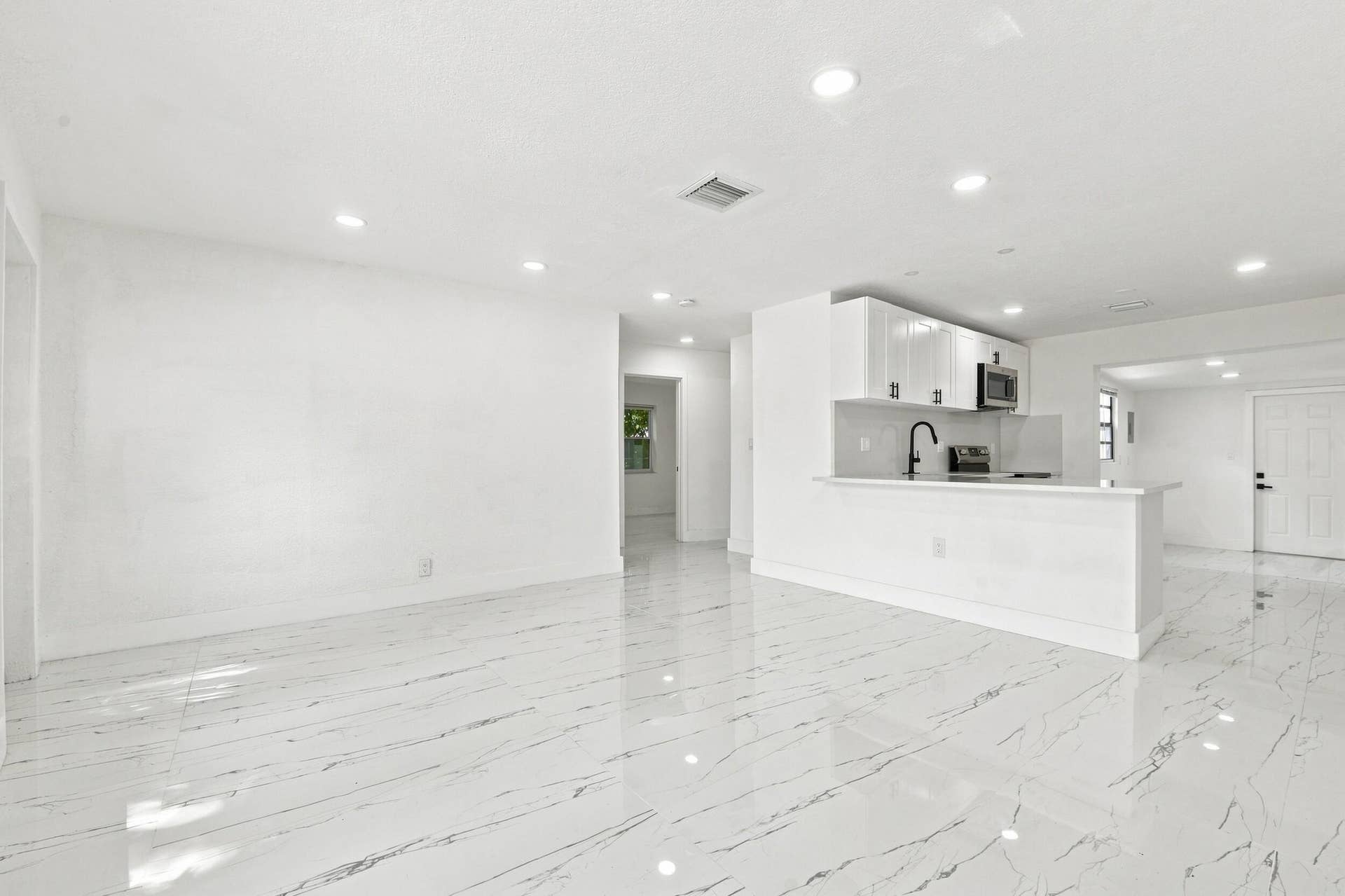2801 NE 8TH Terrace, Pompano Beach, FL 33064 11__dsc8227