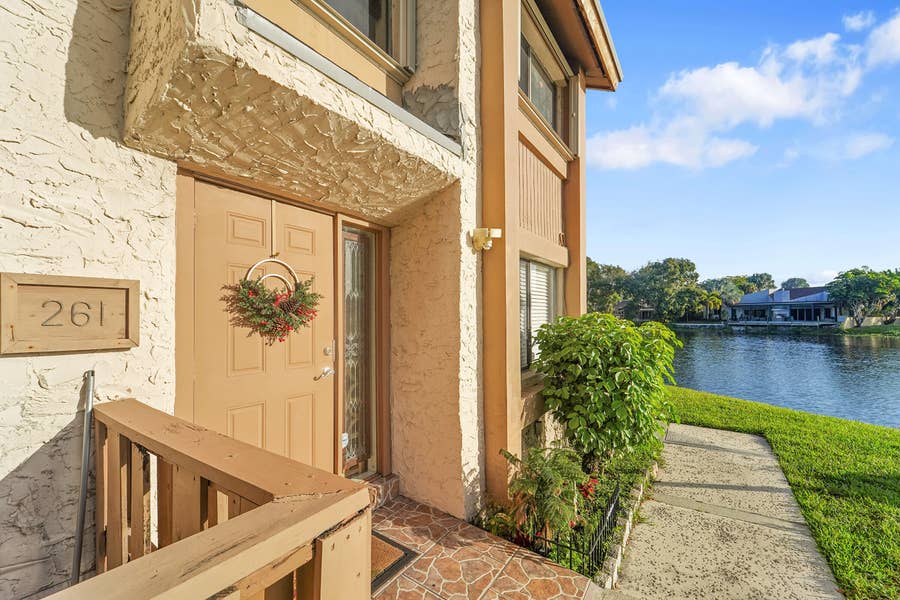 Property photo for 261 WIMBLEDON LAKE Drive, Plantation, FL