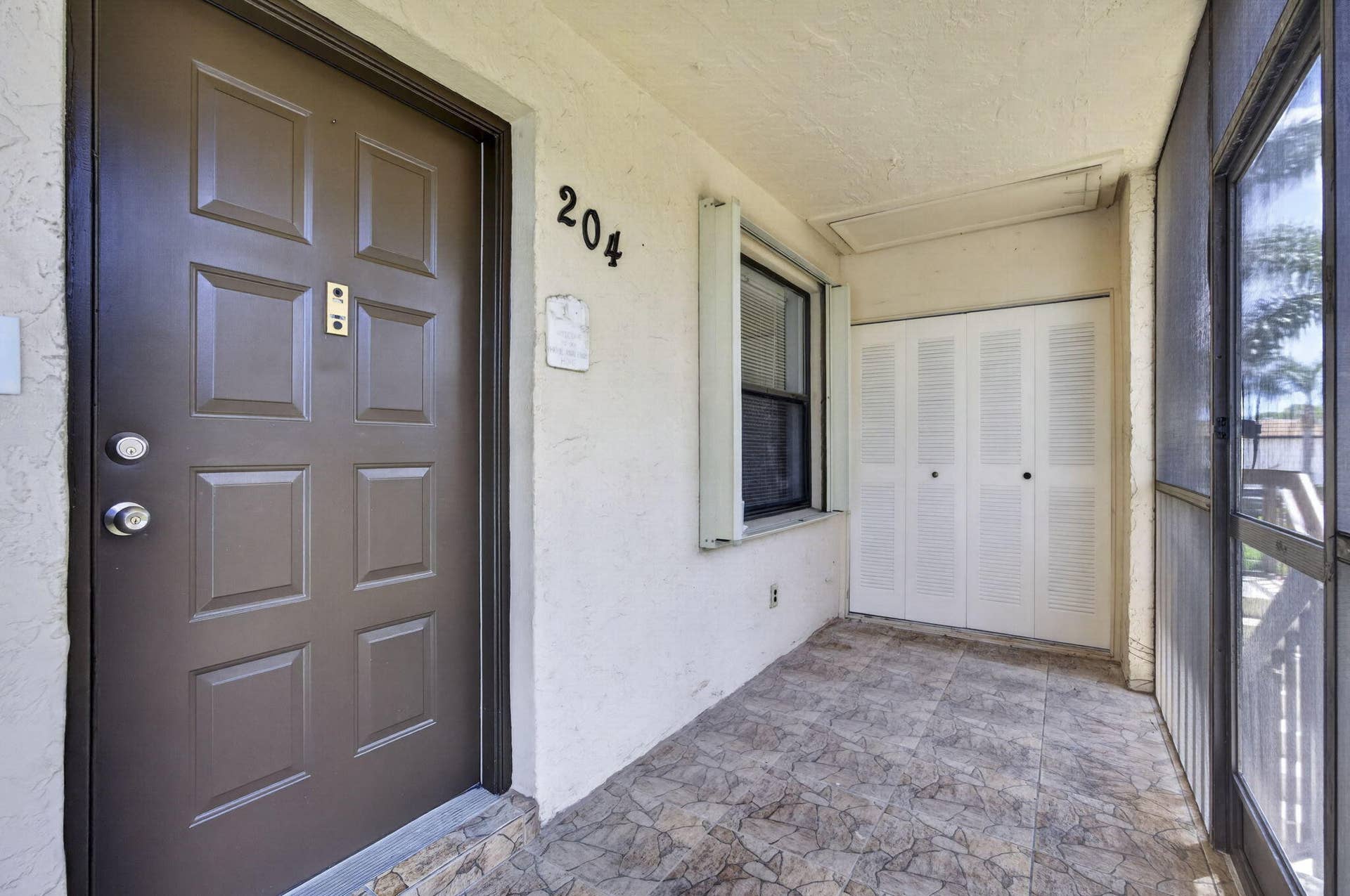 7262 GOLF COLONY Court, #204, Lake Worth, FL 33467 6-web-or-mls-BS1A9380