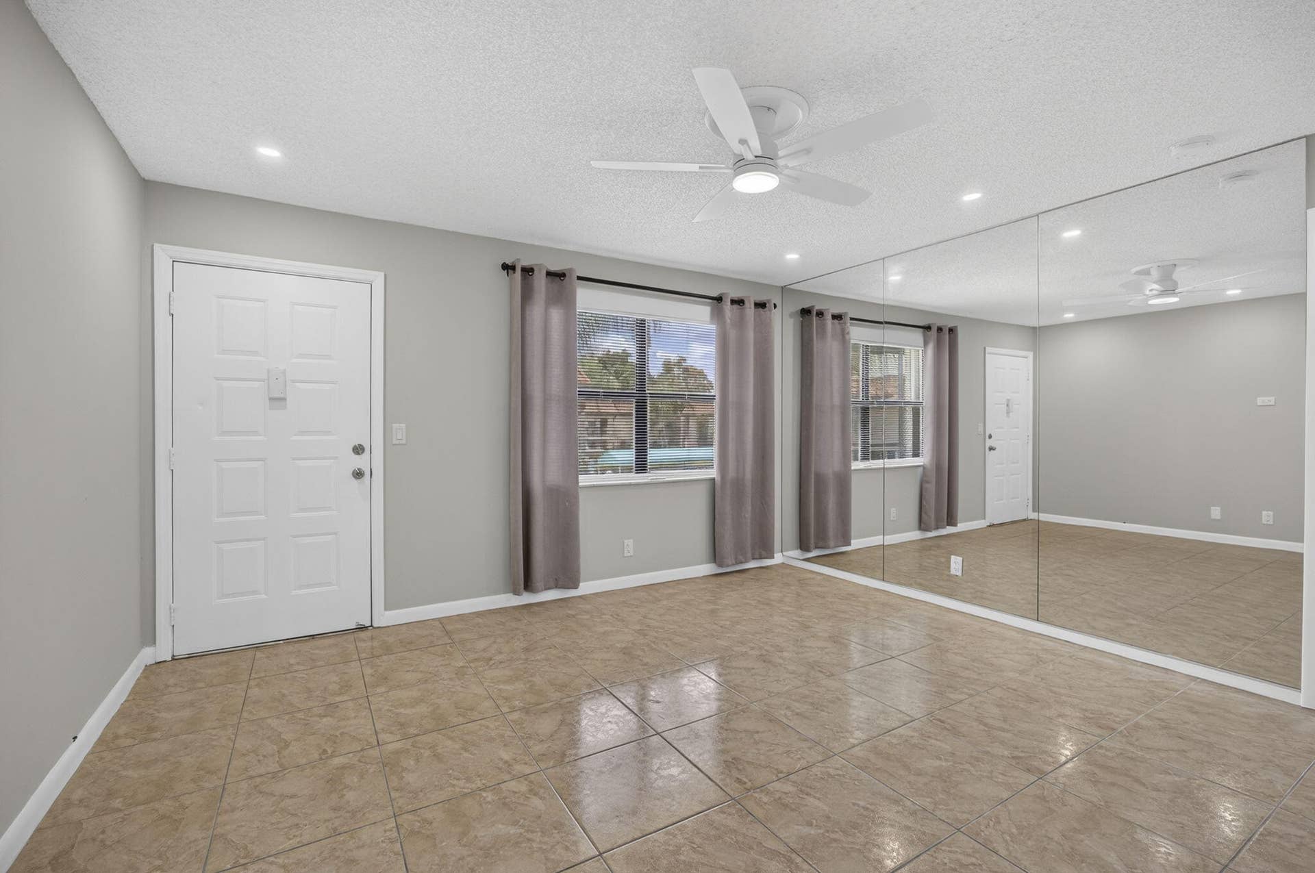 7262 GOLF COLONY Court, #204, Lake Worth, FL 33467 11-web-or-mls-BS1A9295