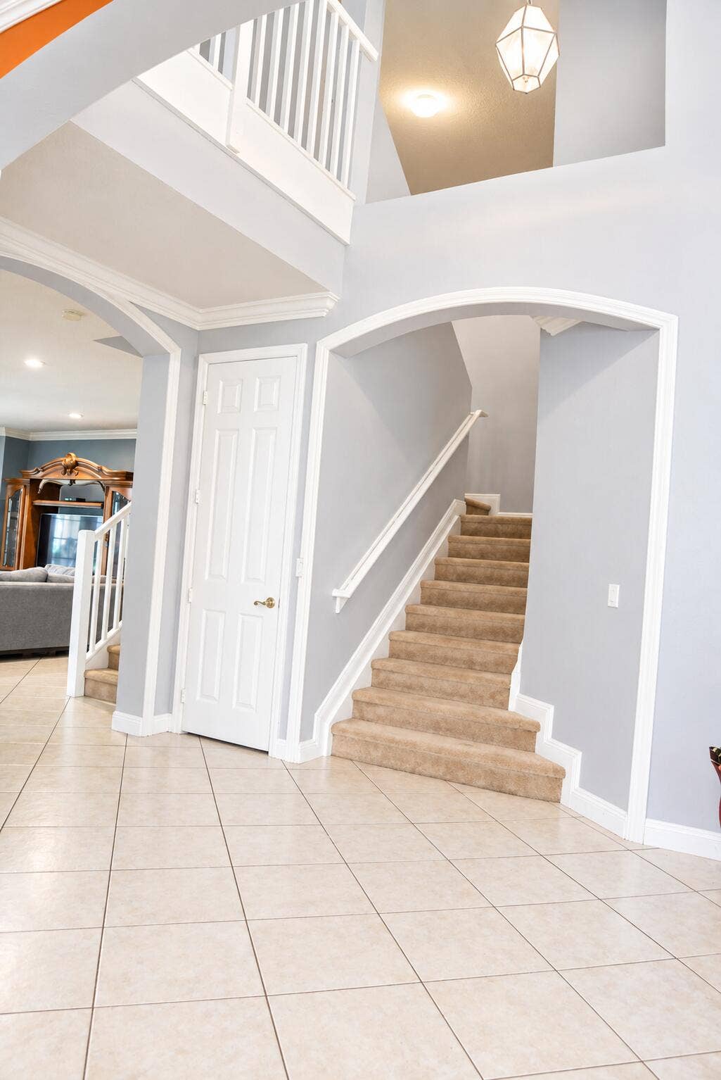 3800 E Hibiscus Street, Weston, FL 33332 Staircase