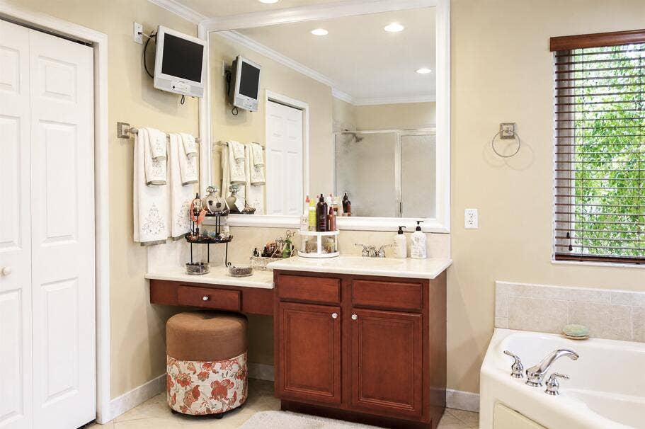 3800 E Hibiscus Street, Weston, FL 33332 Master Bathroom His & Hers