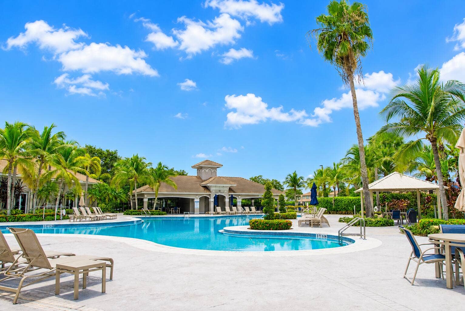 3800 E Hibiscus Street, Weston, FL 33332 Clubhouse View