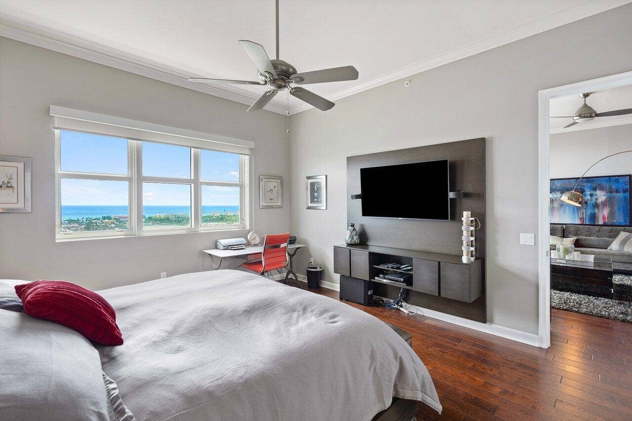 2640 Lake Shore Drive, #2609, Riviera Beach, Riviera Beach, FL 33404 primary suite