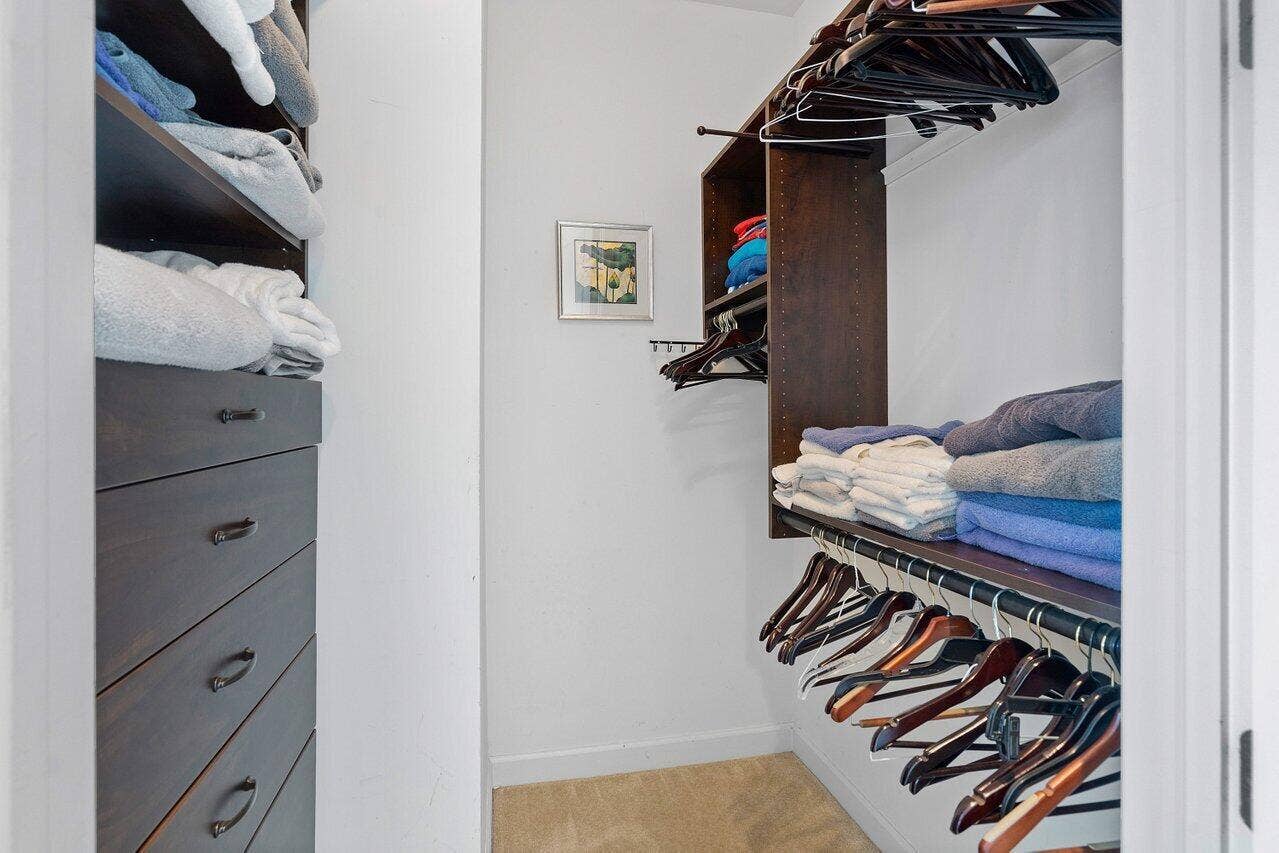 2640 Lake Shore Drive, #2609, Riviera Beach, Riviera Beach, FL 33404 built in closet