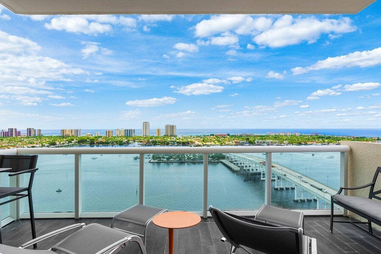 2640 Lake Shore Drive, #2609, Riviera Beach, Riviera Beach, FL 33404 029-2640LakeShoreDrive-2609-RivieraBeach