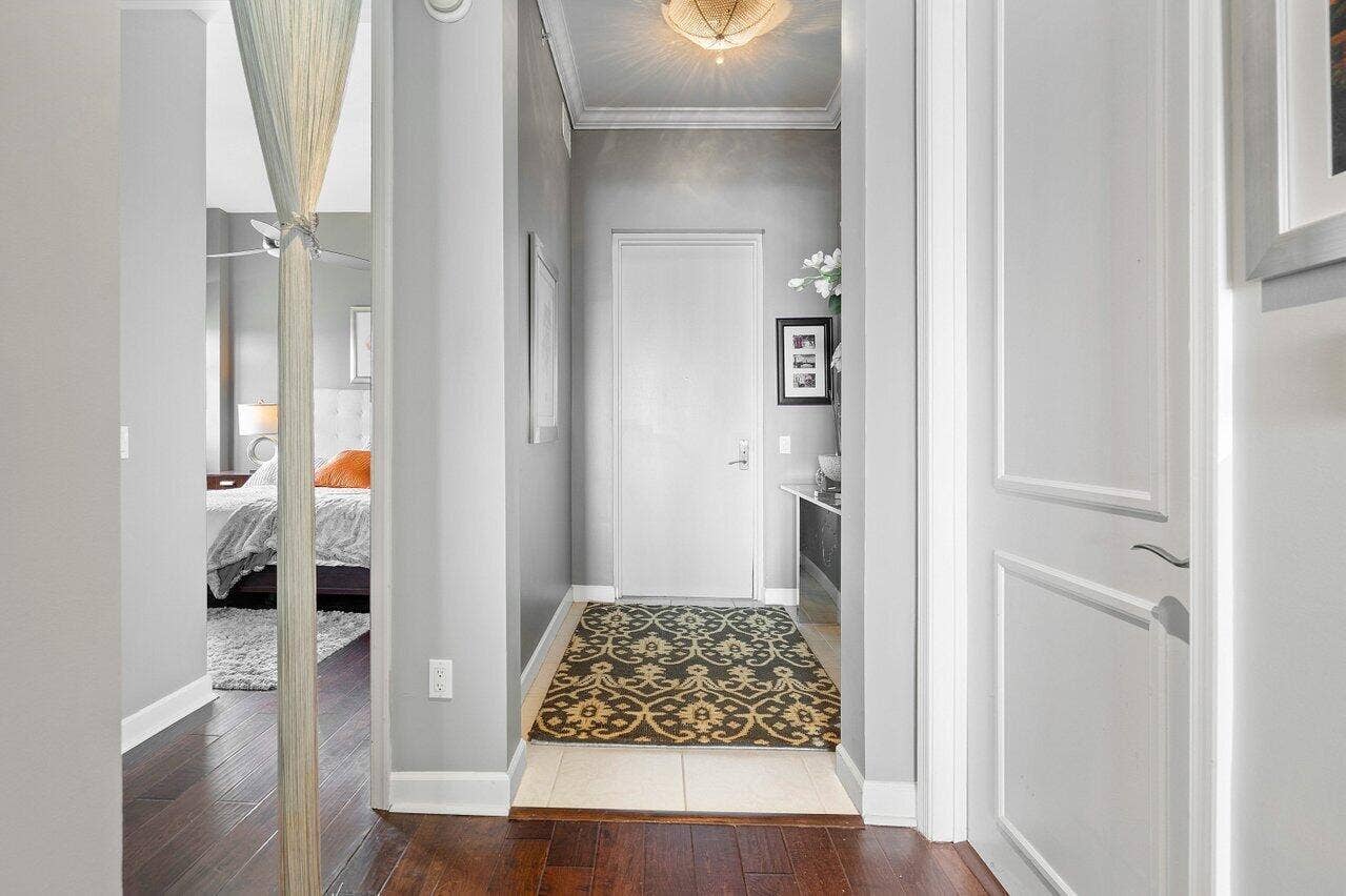 2640 Lake Shore Drive, #2609, Riviera Beach, Riviera Beach, FL 33404 foyer / entrance