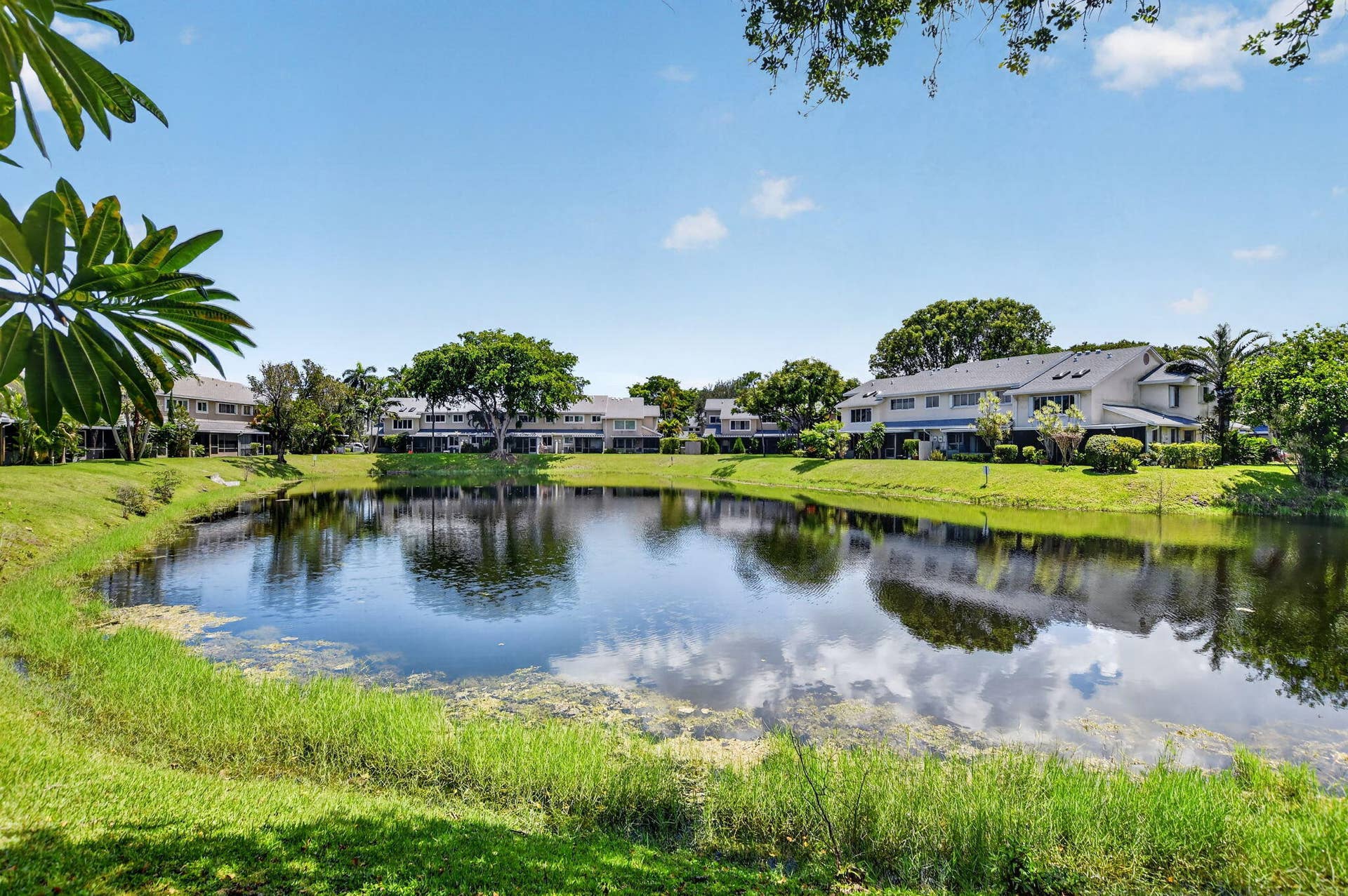 2260 Discovery Circle W, Deerfield Beach, FL 33442 Gorgeous Lake View