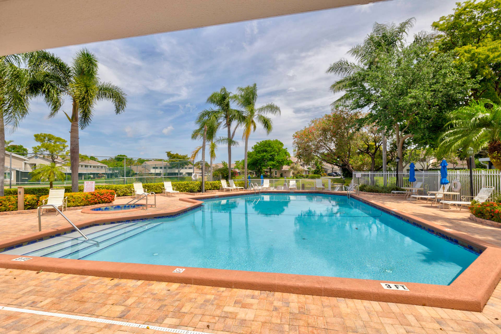 2260 Discovery Circle W, Deerfield Beach, FL 33442 Heated Pool